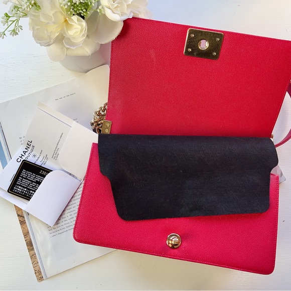 Chanel Medium Caviar Boy Bag Red Pink - Picture 2 of 6